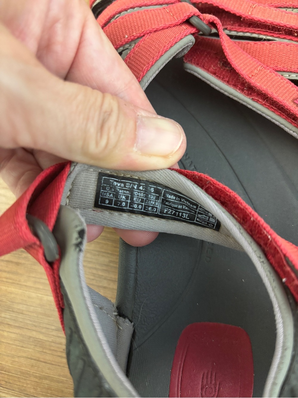 Teva Tirra Walking Sandals Red Grey Women’s - Picture 2 of 10